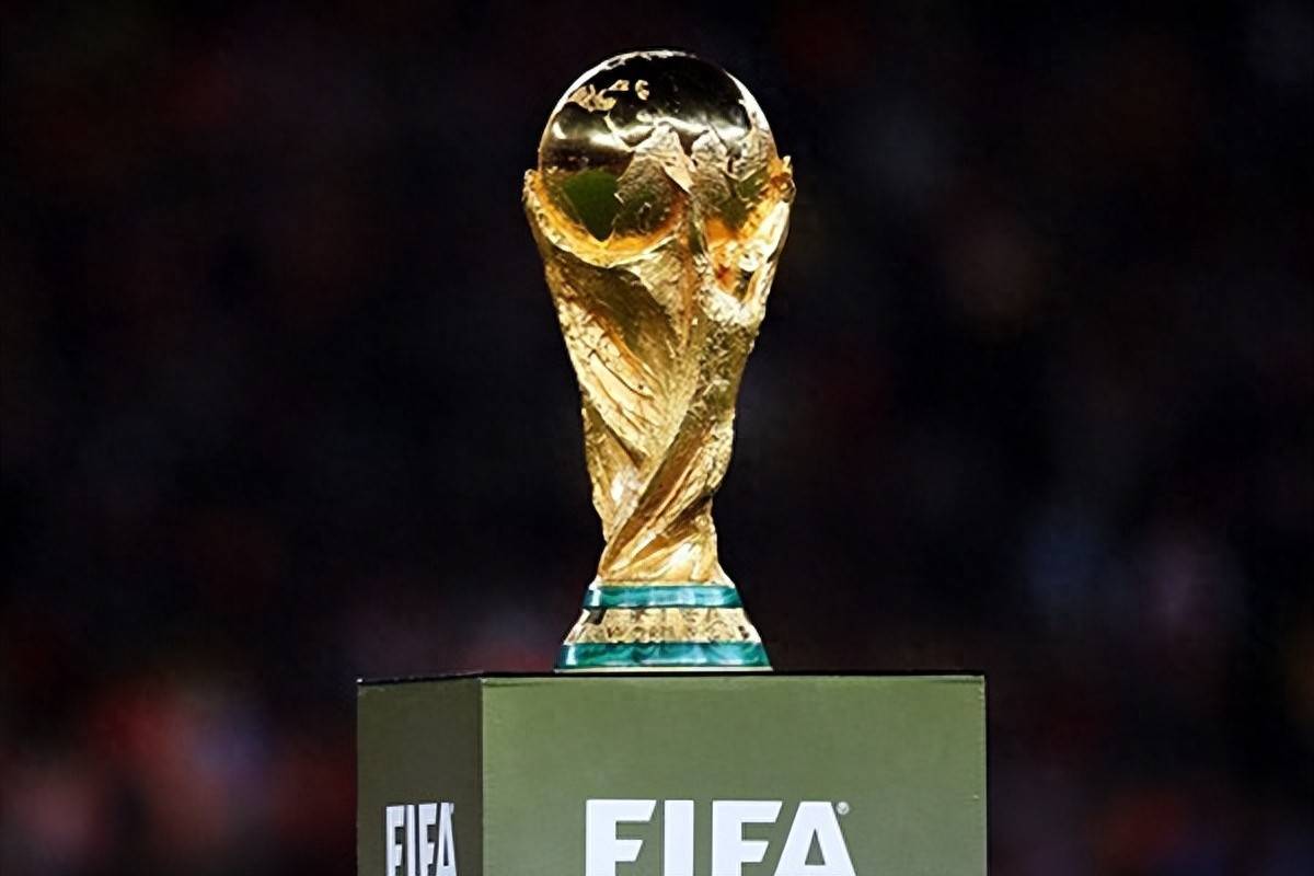 干燥牌面偏 干燥牌面偏